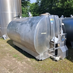 1 Stk. gebrauchter "Røka" Kühltank 6000 l. 350x190x240 cm. Tank 9